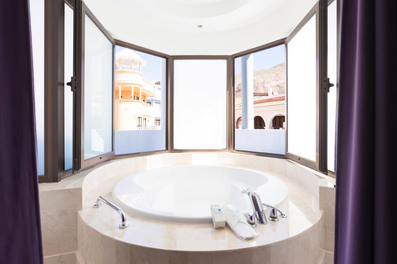 Atlas Suites Tenerife By Enjoyahome Los Cristianos  Buitenkant foto